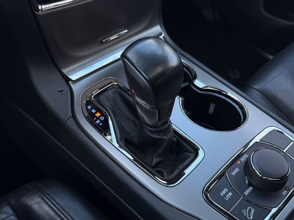 Used 2020 Jeep Grand Cherokee Limited X image 26