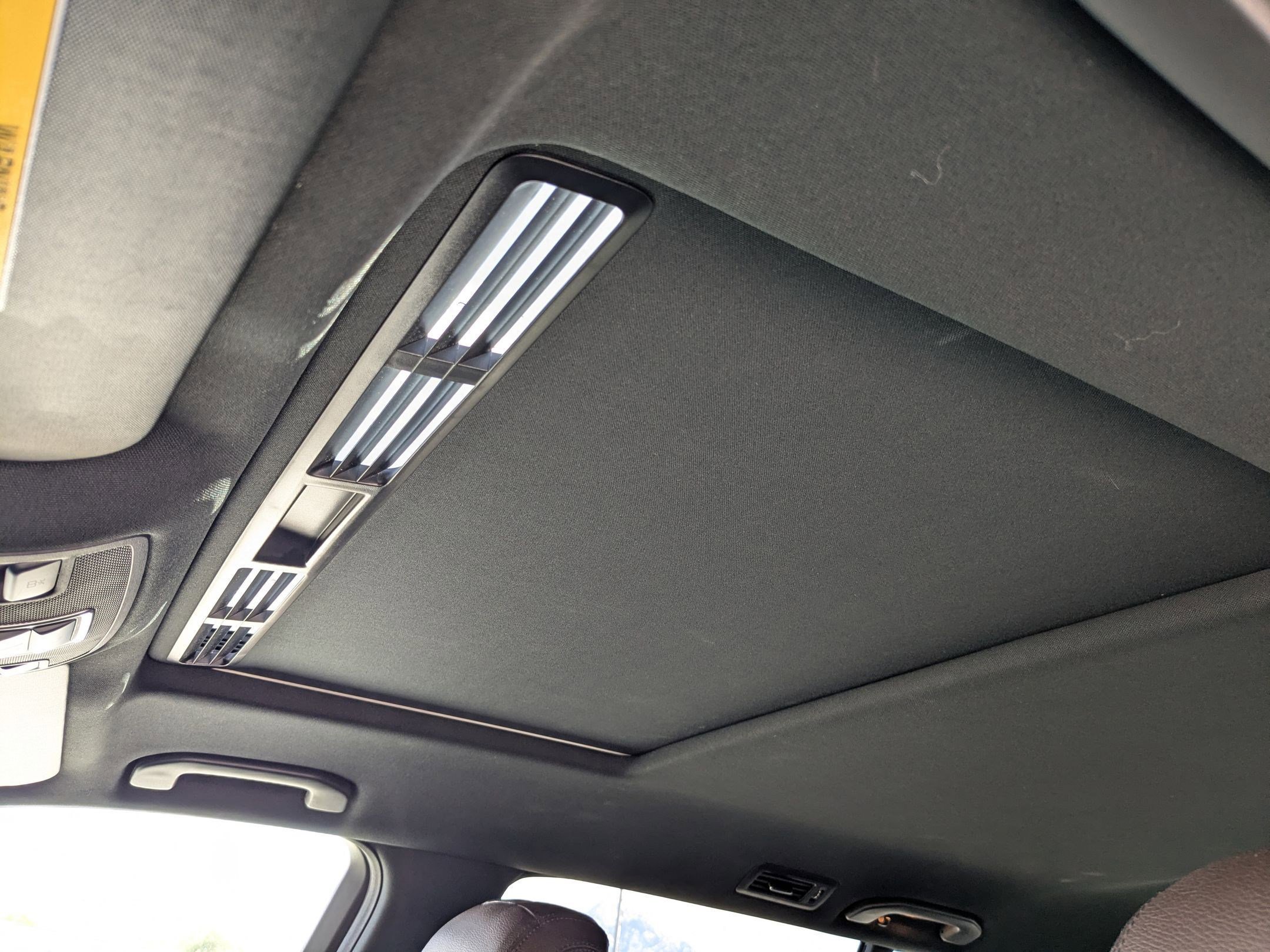 Used 2016 Mercedes-Benz GL 550 4MATIC image 14