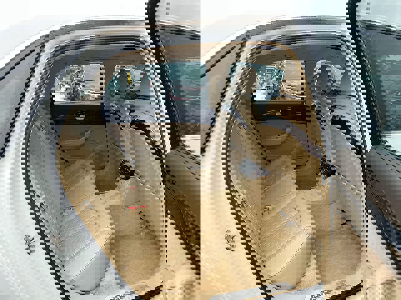 Used 2015 Audi A8 L 3.0T w/ Premium Package image 26