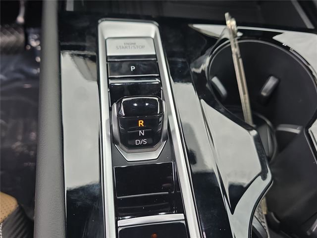 New 2026 Volkswagen Atlas Cross Sport SE image 22