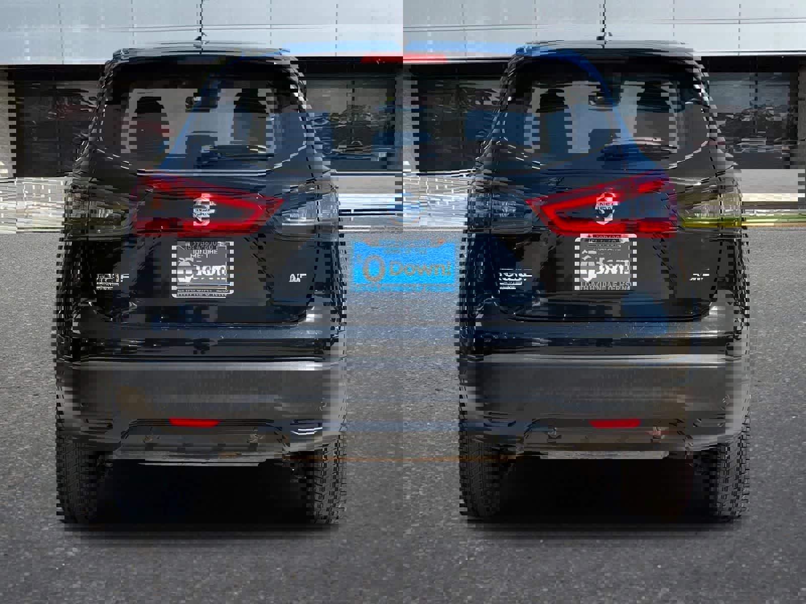 Used 2020 Nissan Rogue Sport S image 8