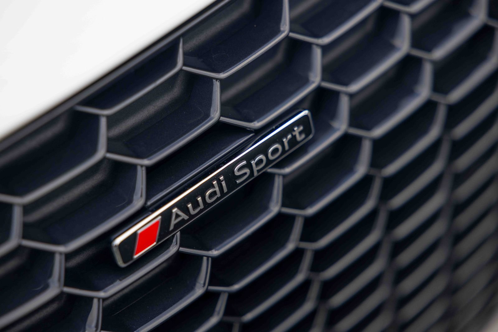 Used 2018 Audi R8 V10 RWD image 28