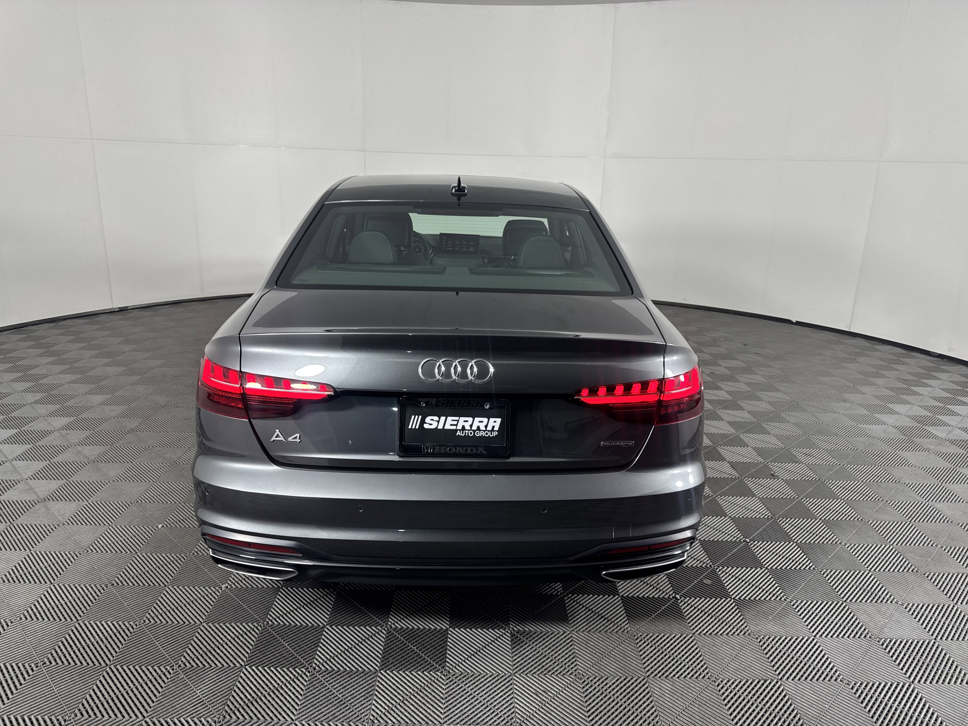 Used 2021 Audi A4 2.0T Premium Plus w/ Premium Plus Package image 6