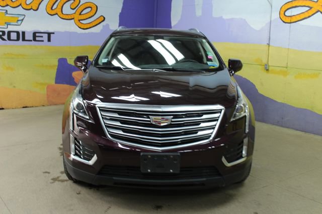 Used 2018 Cadillac XT5 Luxury w/ Driver Awareness Package AWD/4WD image 3