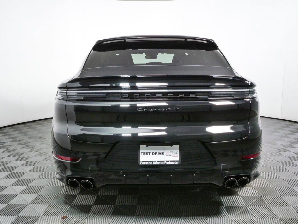 New 2026 Porsche Cayenne GTS AWD/4WD image 30