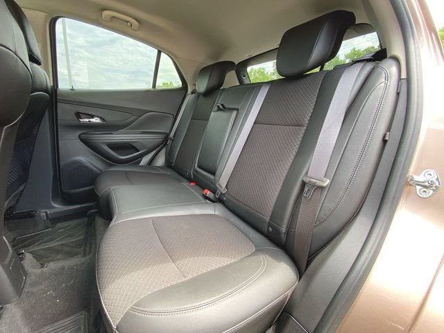 Used 2018 Buick Encore Preferred AWD/4WD image 22