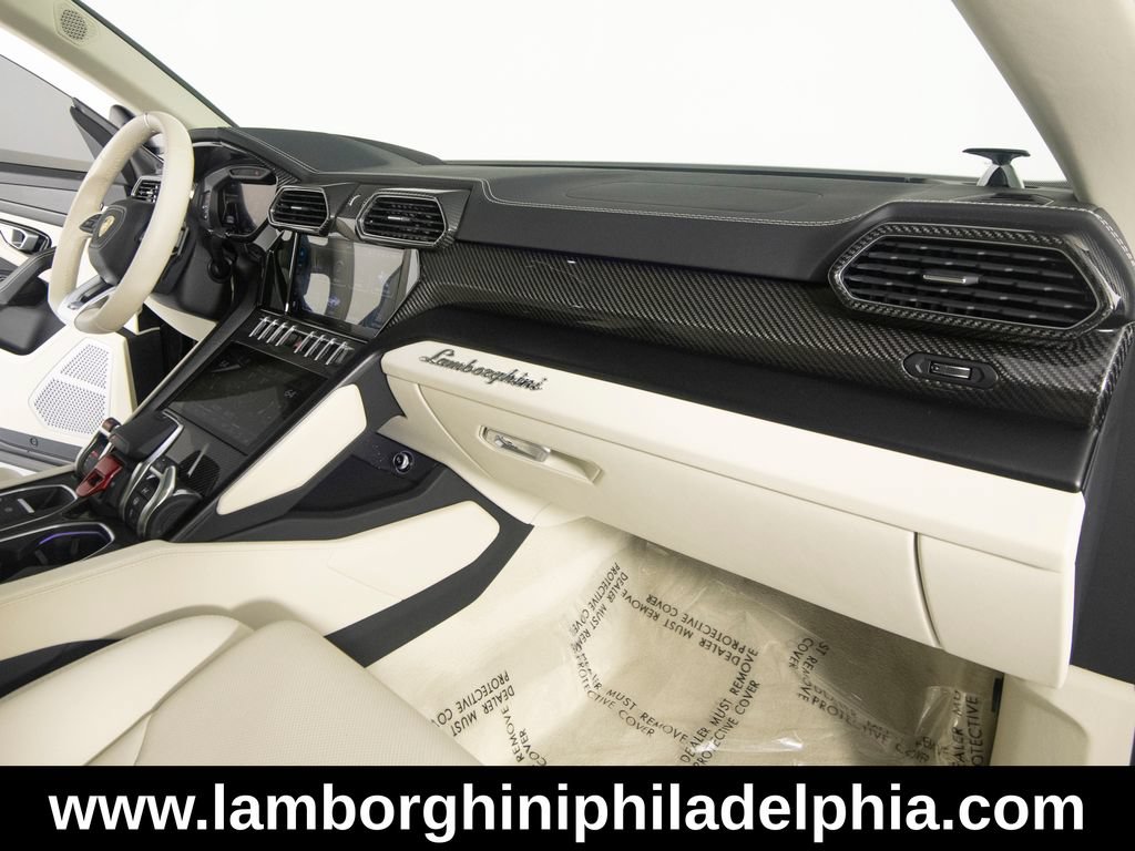 Used 2023 Lamborghini Urus S AWD/4WD image 38