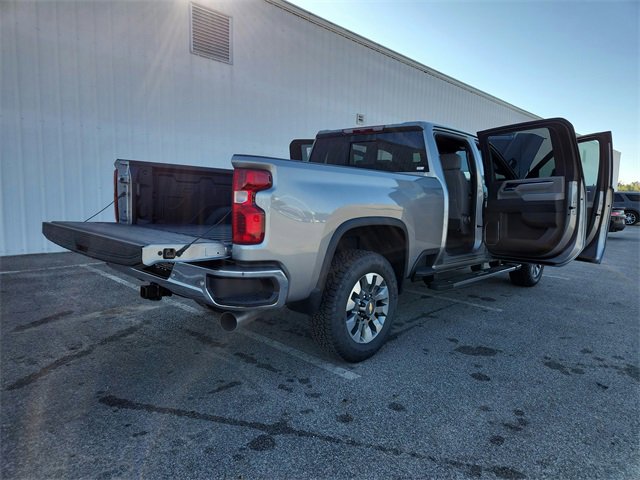 New 2025 Chevrolet Silverado 2500 LT w/ Safety Package image 14