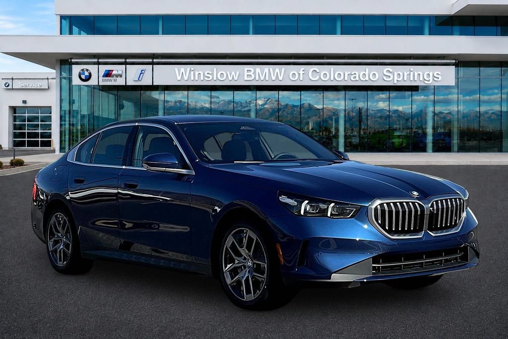 New 2026 BMW 530i xDrive w/ Premium Package AWD/4WD image 1