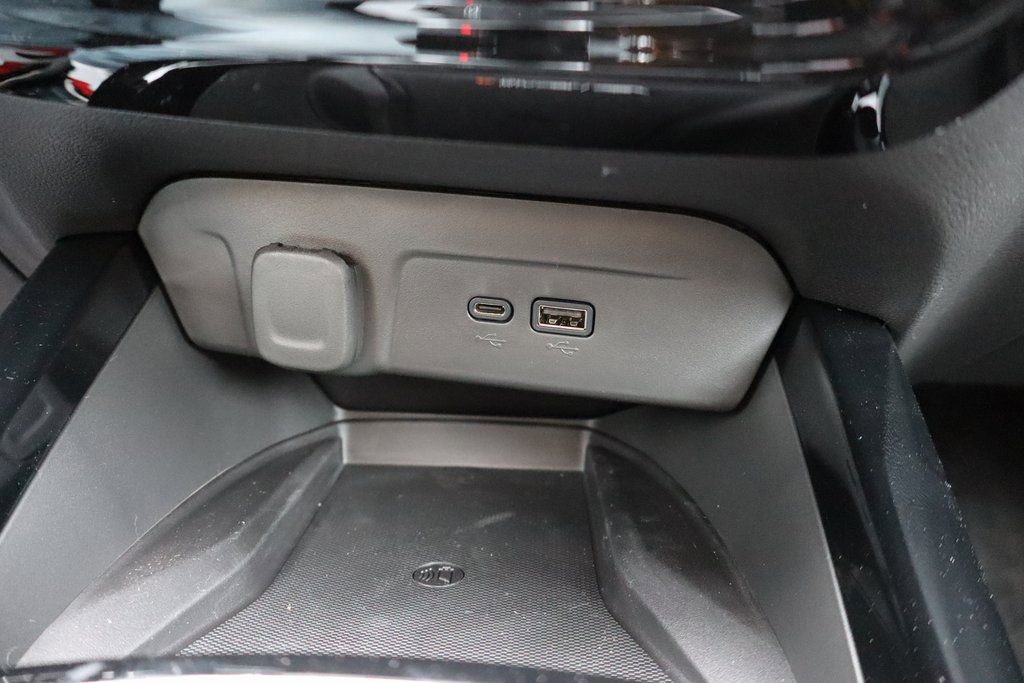 New 2026 Chevrolet Trax RS w/ Sunroof Package image 18