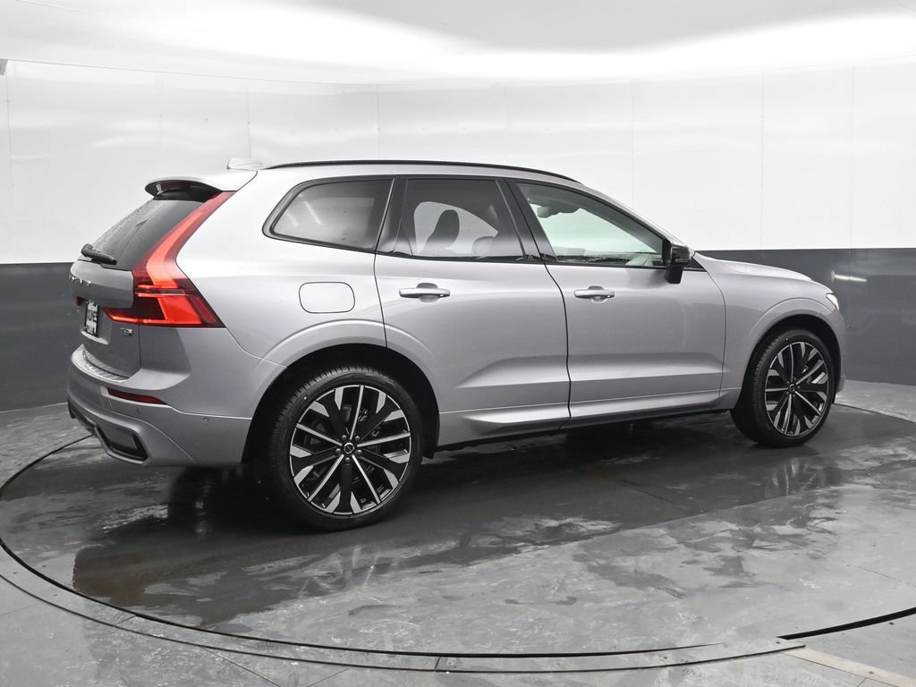 New 2026 Volvo XC60 T8 Ultra w/ Protection Package Premier AWD/4WD image 2