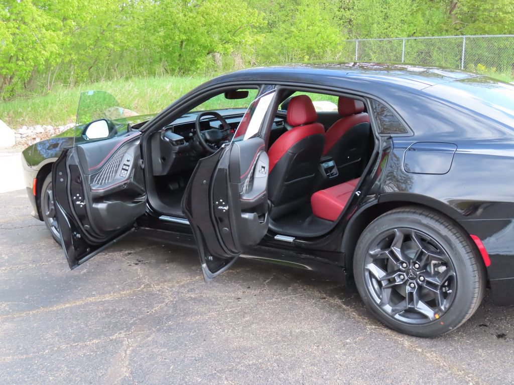 New 2026 Dodge Charger R/T AWD/4WD image 4