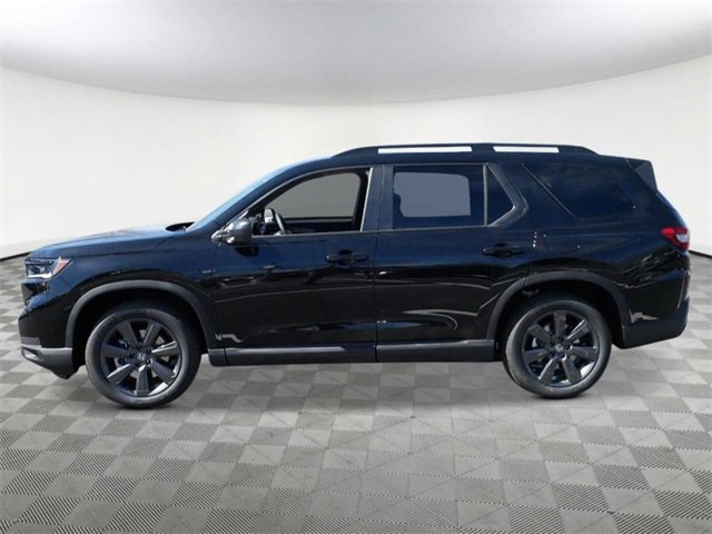 New 2025 Honda Pilot Sport image 3