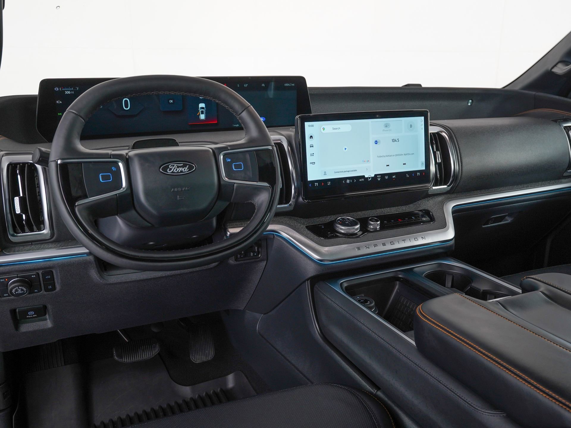 Used 2025 Ford Expedition Tremor AWD/4WD image 17