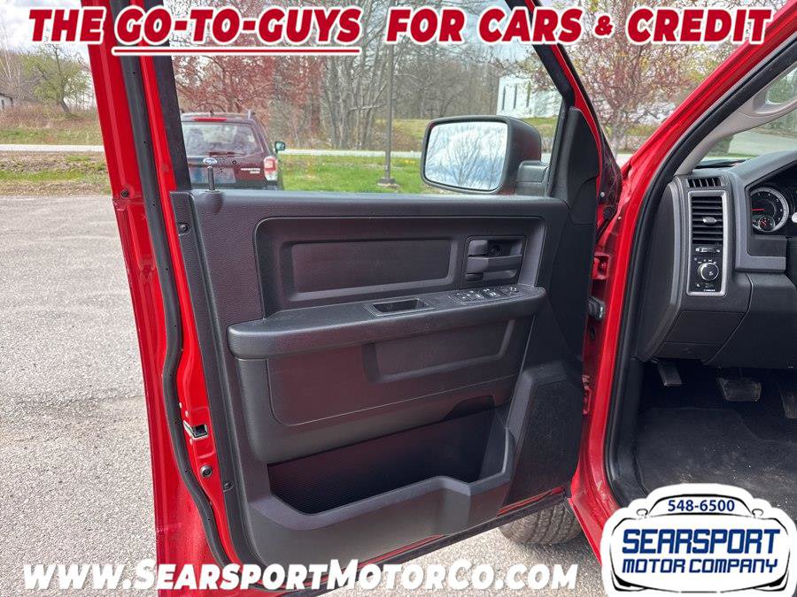 Used 2018 RAM 1500 Express w/ Express Value Package AWD/4WD image 9
