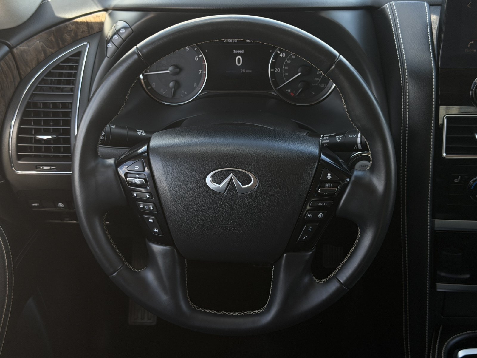 Used 2023 INFINITI QX80 Premium Select w/ Cargo Package AWD/4WD image 14