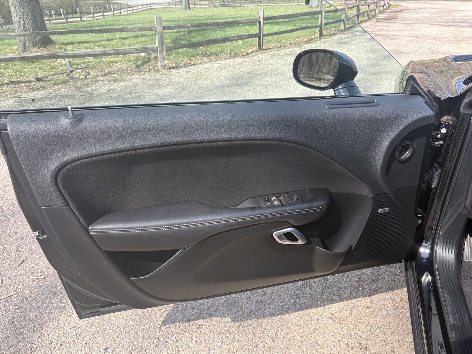 Used 2022 Dodge Challenger R/T Scat Pack image 3