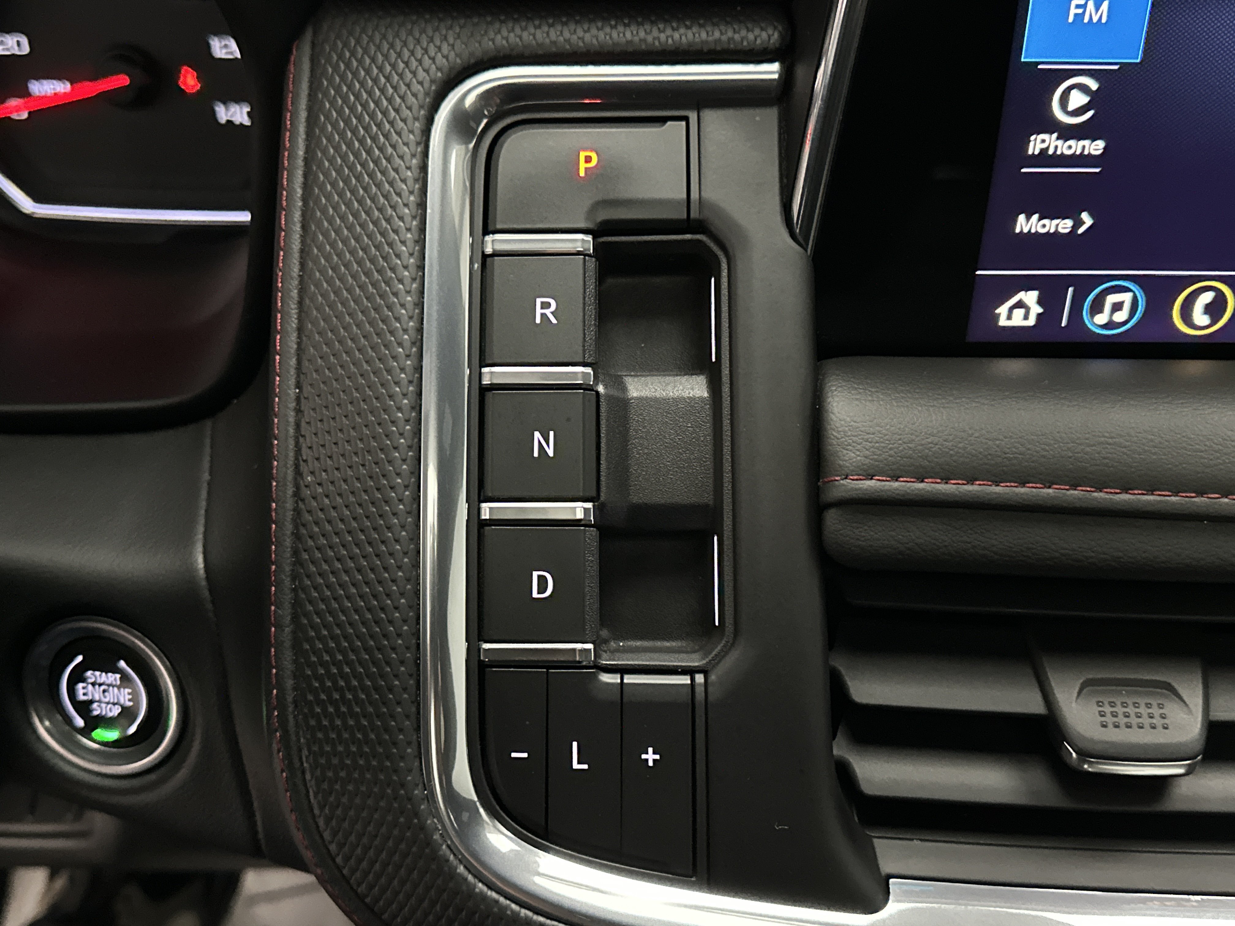 Used 2021 Chevrolet Tahoe RST w/ Luxury Package AWD/4WD image 44