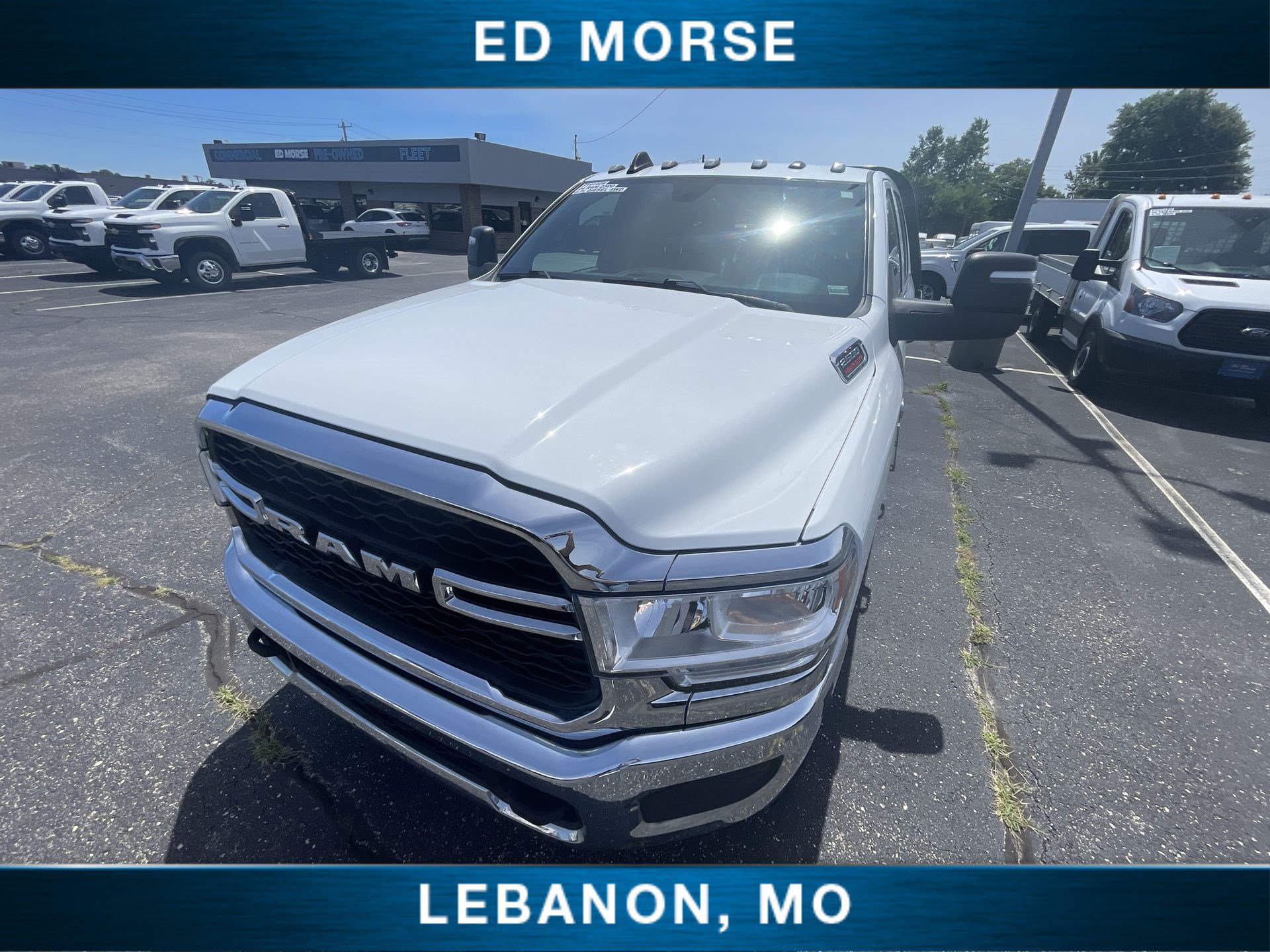 Used 2024 RAM 2500 Tradesman w/ Chrome Appearance Group AWD/4WD image 18