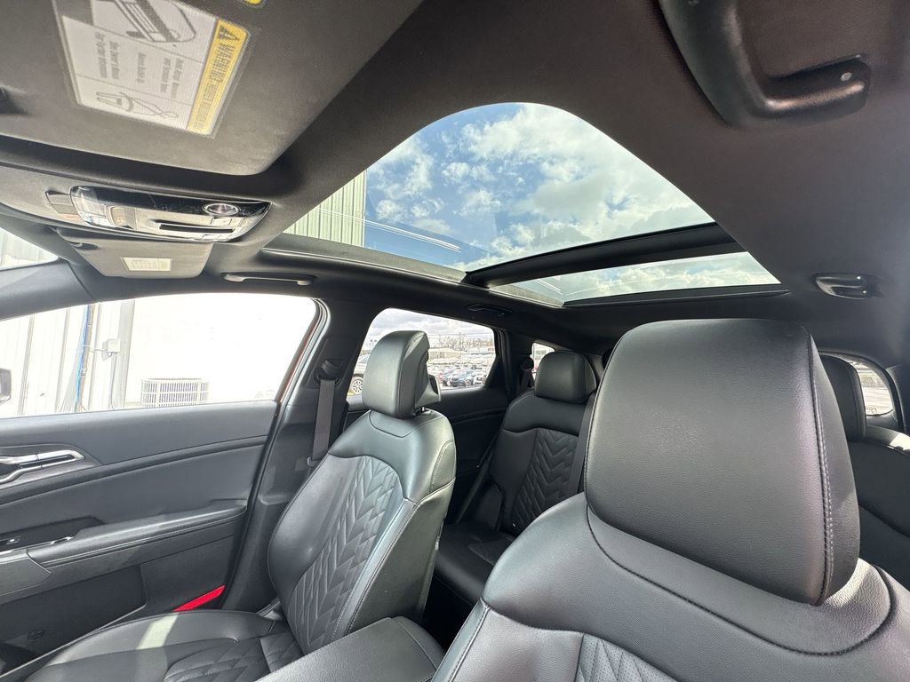 Used 2023 Kia Sportage X-Line w/ X-Line Premium Package image 16