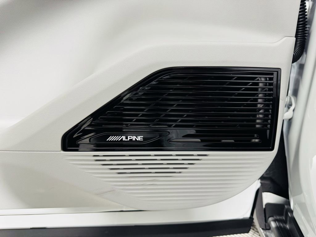 New 2026 Jeep Cherokee Overland w/ Advanced Pro Tech Group image 9