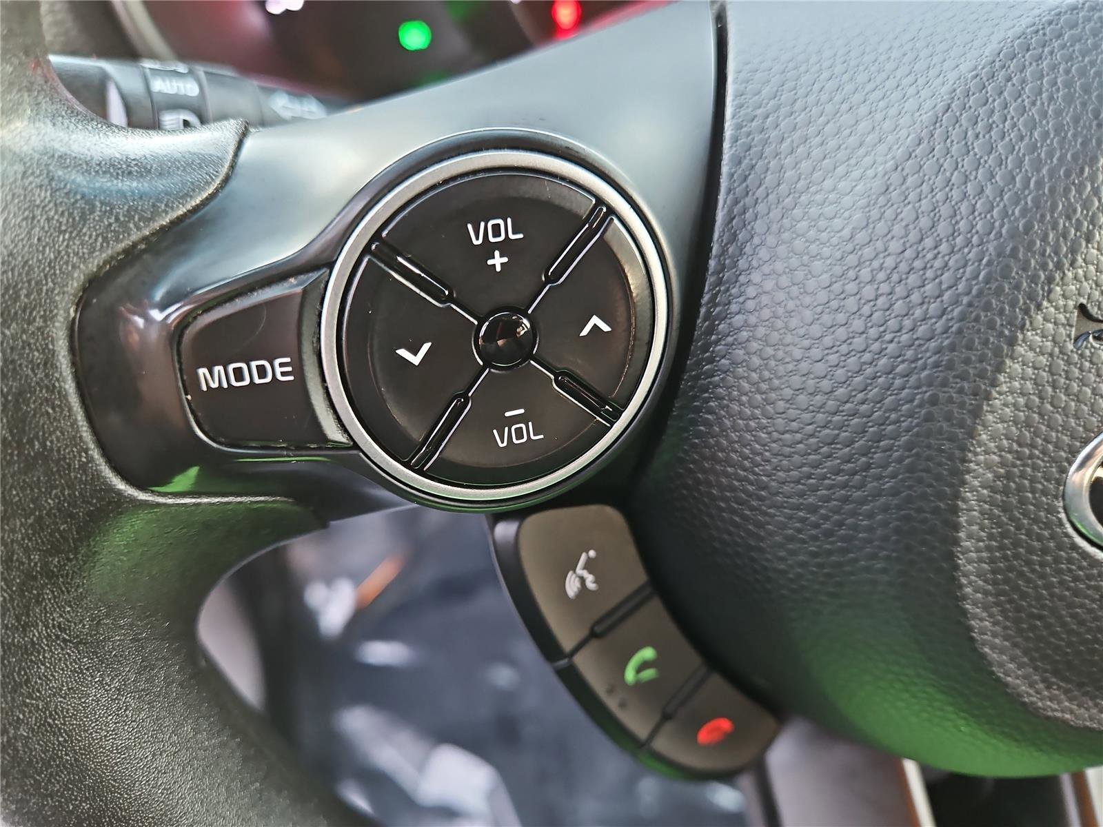 Used 2019 Kia Soul image 17