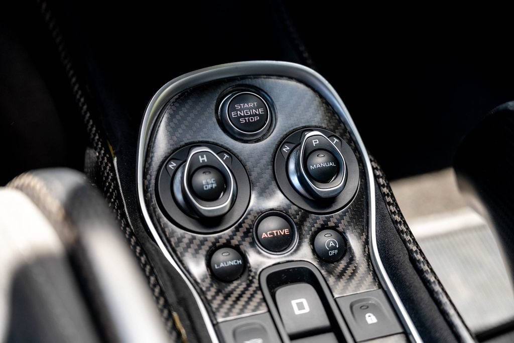 Used 2019 McLaren 600LT RWD image 74
