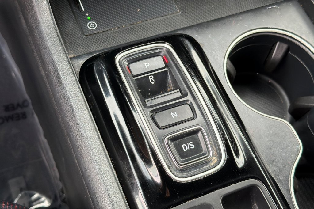 Certified 2025 Honda Pilot Black Edition image 23