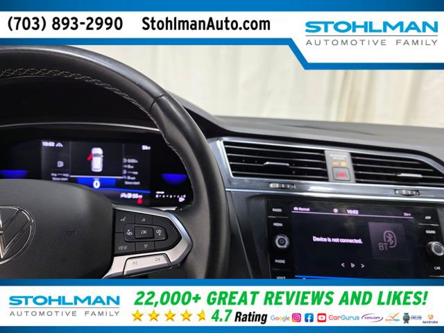 Used 2022 Volkswagen Tiguan SE w/ Panoramic Sunroof Package image 17