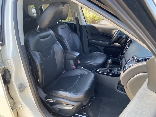 Used 2020 Jeep Compass Limited AWD/4WD image 20