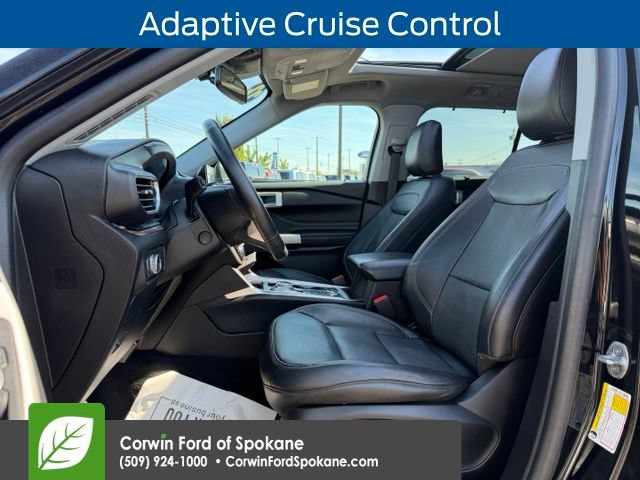 Used 2022 Ford Explorer Limited w/ Class IV Trailer Tow Package AWD/4WD image 3