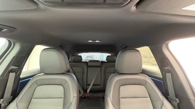 New 2026 Chevrolet Equinox EV LT FWD image 31