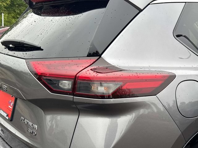 Certified 2026 Nissan Rogue Platinum w/ Platinum Premium Package AWD/4WD image 13