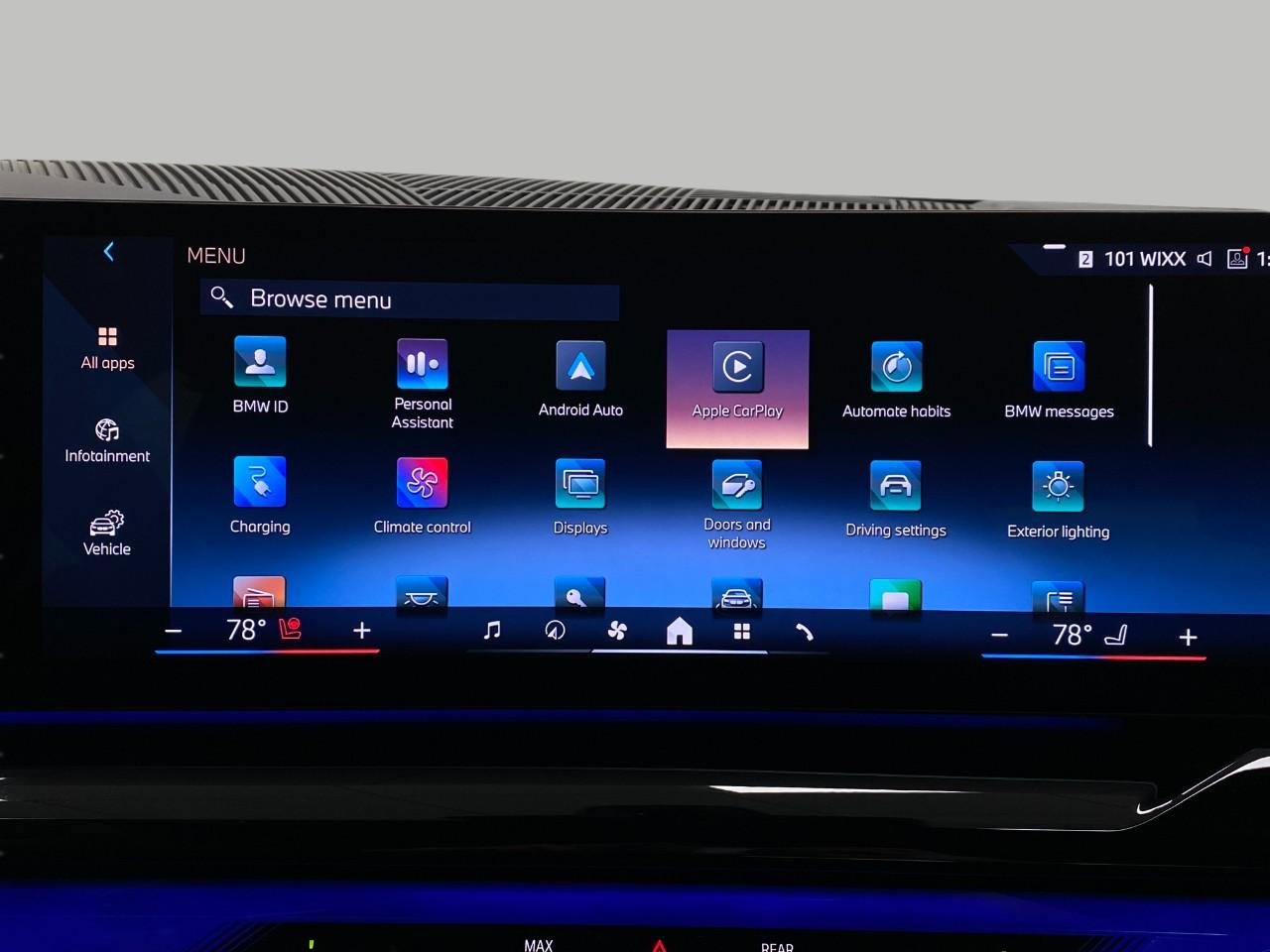 Certified 2026 BMW 550e xDrive image 21