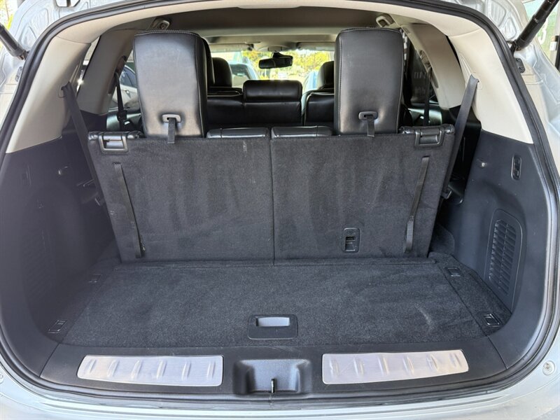 Used 2019 INFINITI QX60 Luxe w/ Essential Package FWD image 42