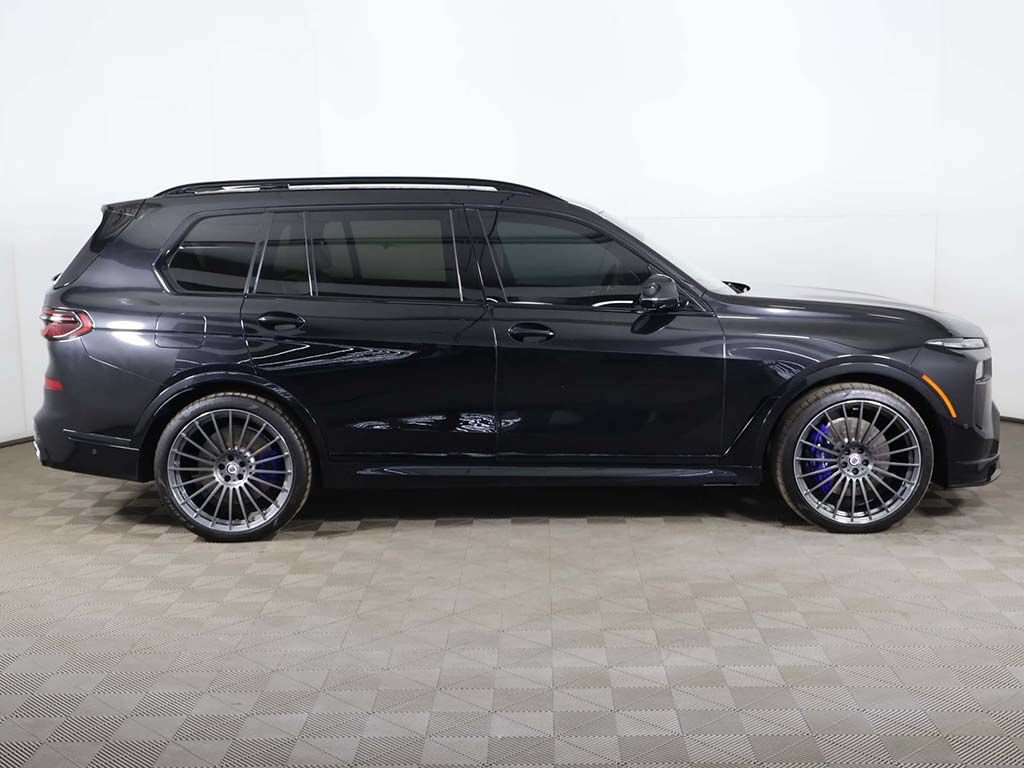 Used 2024 BMW ALPINA XB7 AWD/4WD image 24