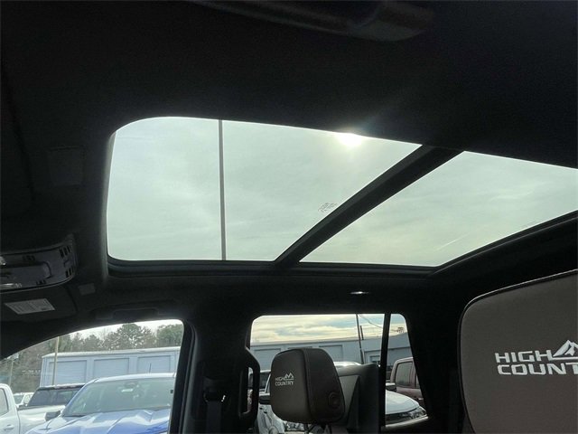 New 2025 Chevrolet Tahoe High Country image 13