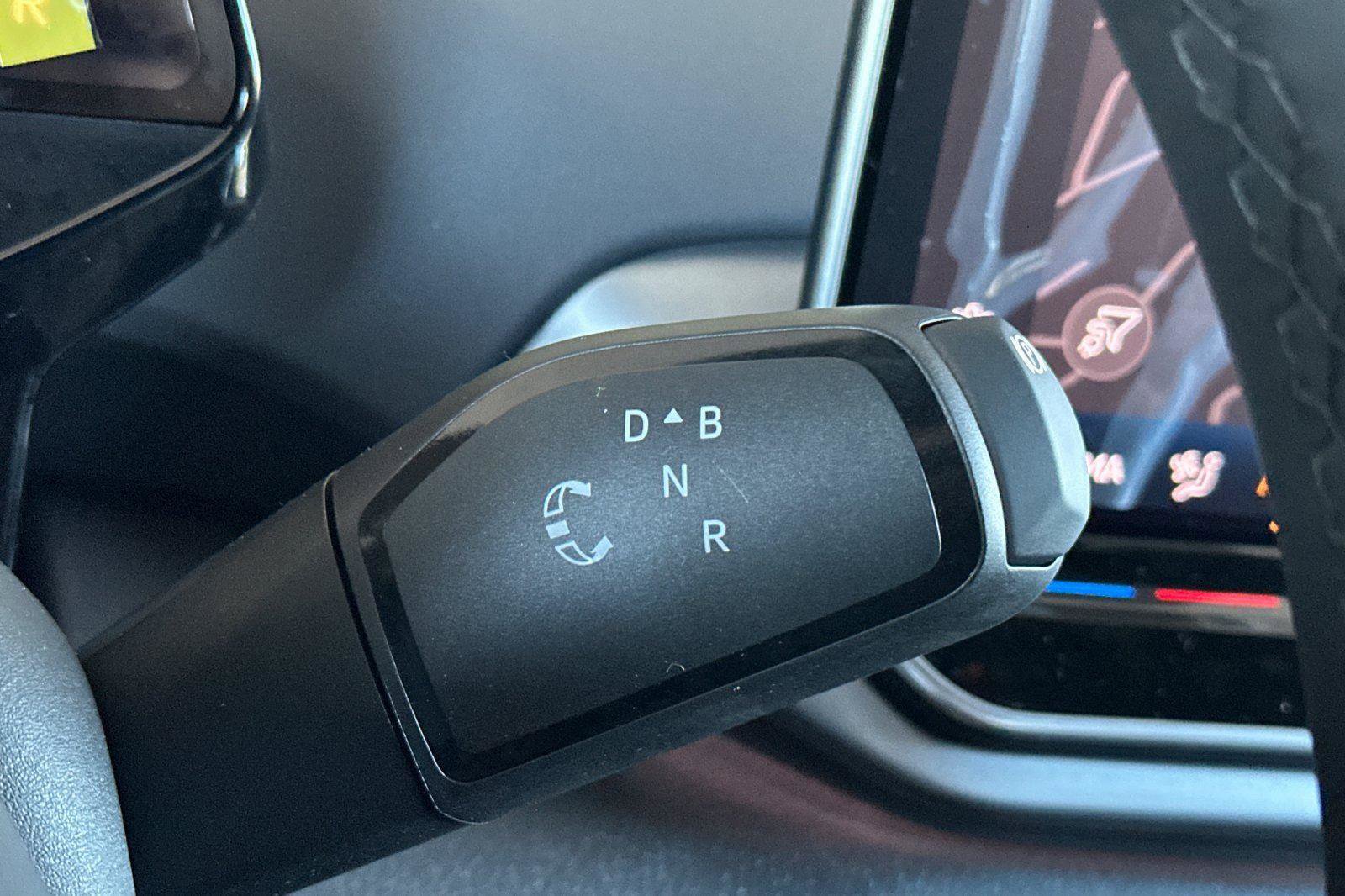 New 2025 Volkswagen ID.4 Pro image 21