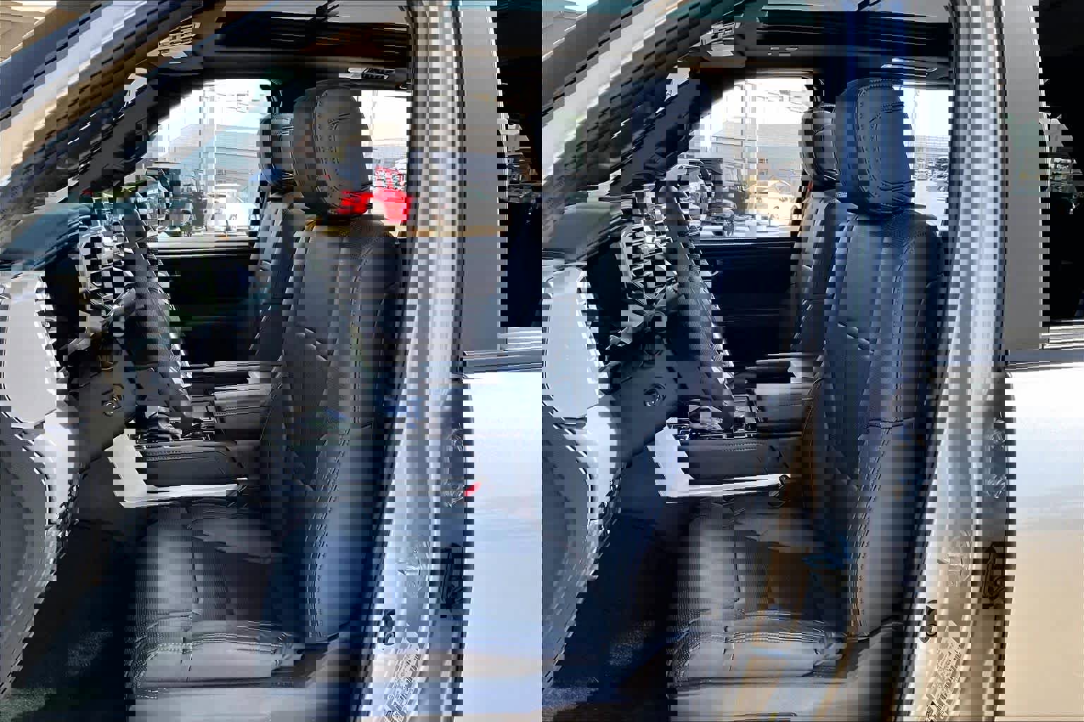 Used 2026 Toyota Sequoia Platinum image 8