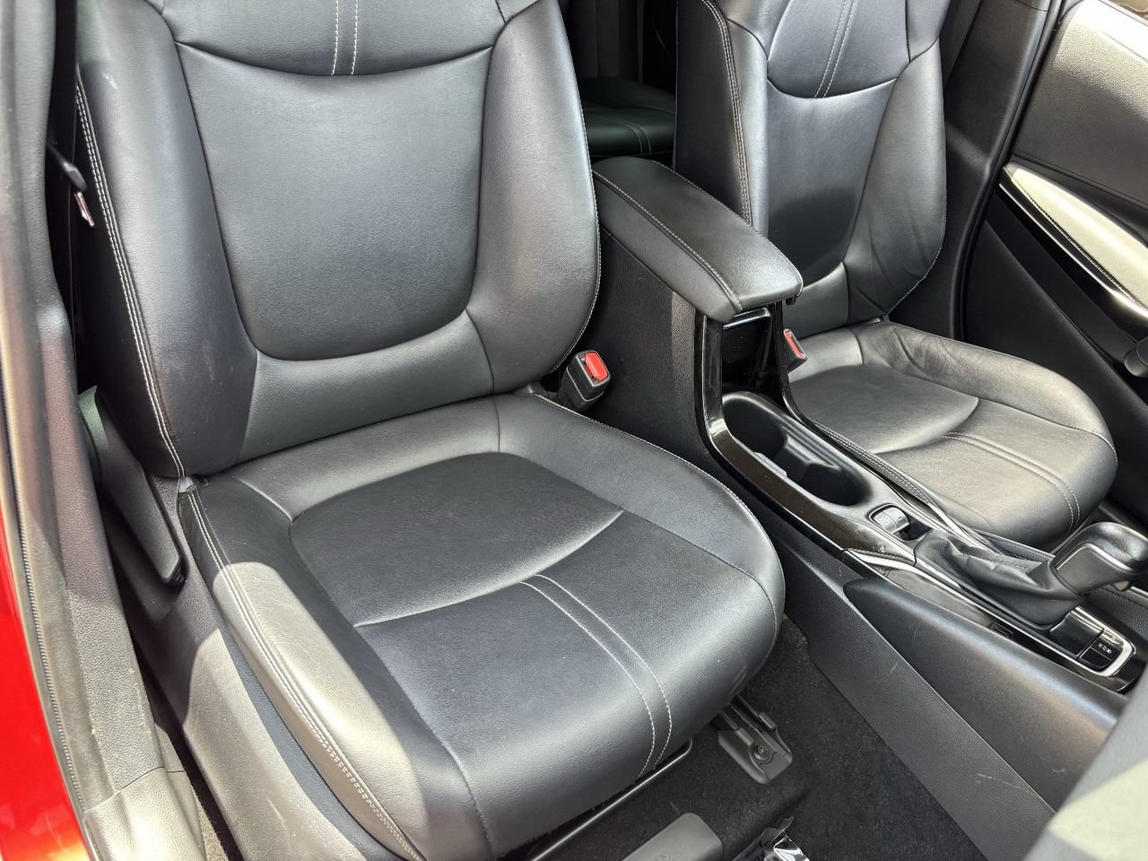 Used 2020 Toyota Corolla XLE w/ Carpet Mat Package (TMS) FWD image 8