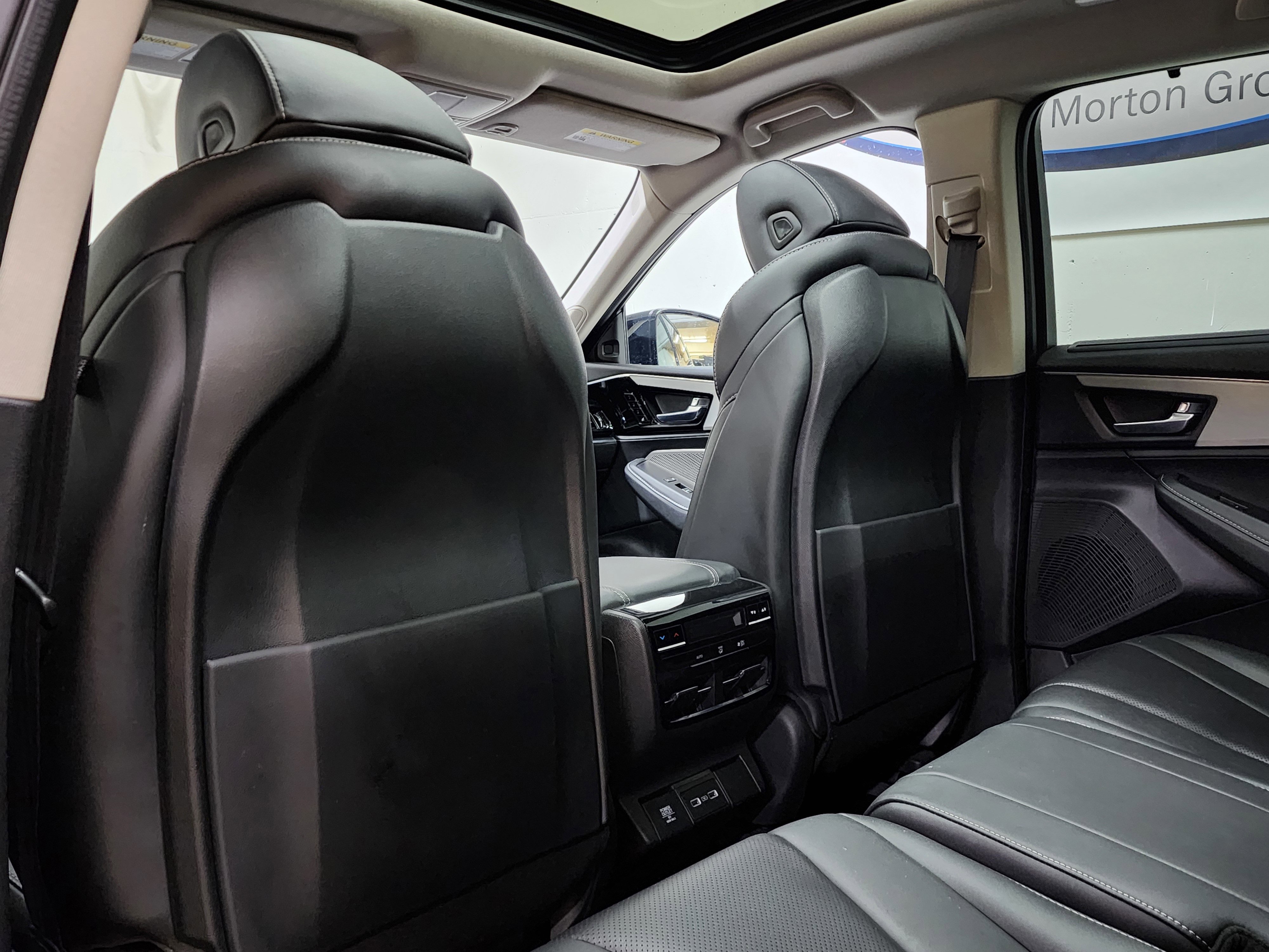 Certified 2024 Acura MDX SH-AWD w/ Technology Package image 16