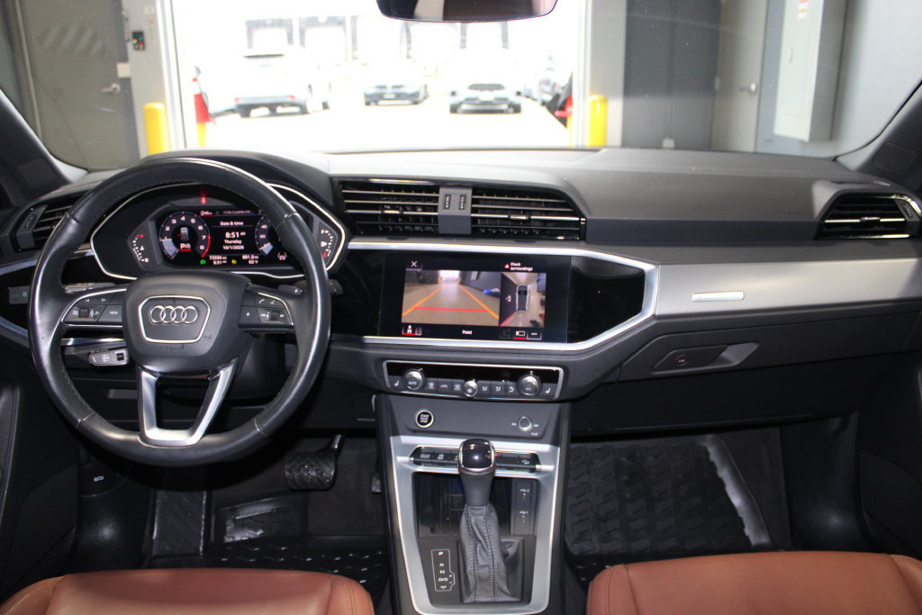 Used 2022 Audi Q3 2.0T Premium Plus w/ Premium Plus Package AWD/4WD image 15
