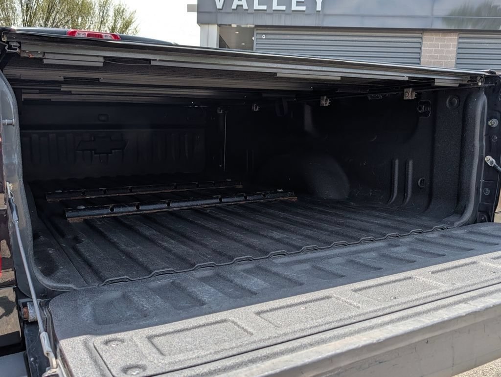Used 2016 Chevrolet Silverado 3500 High Country w/ Duramax Plus Package AWD/4WD image 27