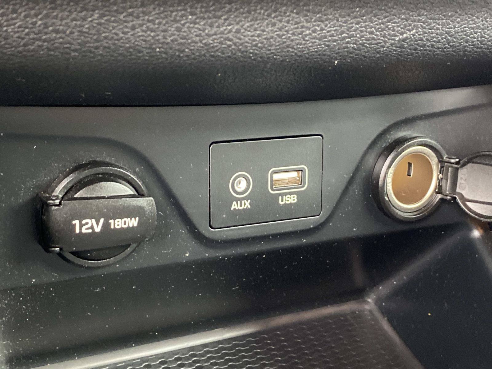 Used 2018 Hyundai Tucson SE AWD/4WD image 14