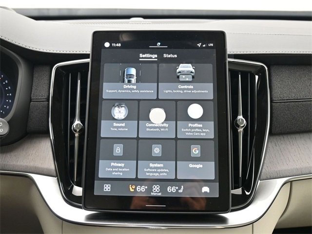 New 2026 Volvo XC90 B6 Ultra image 16