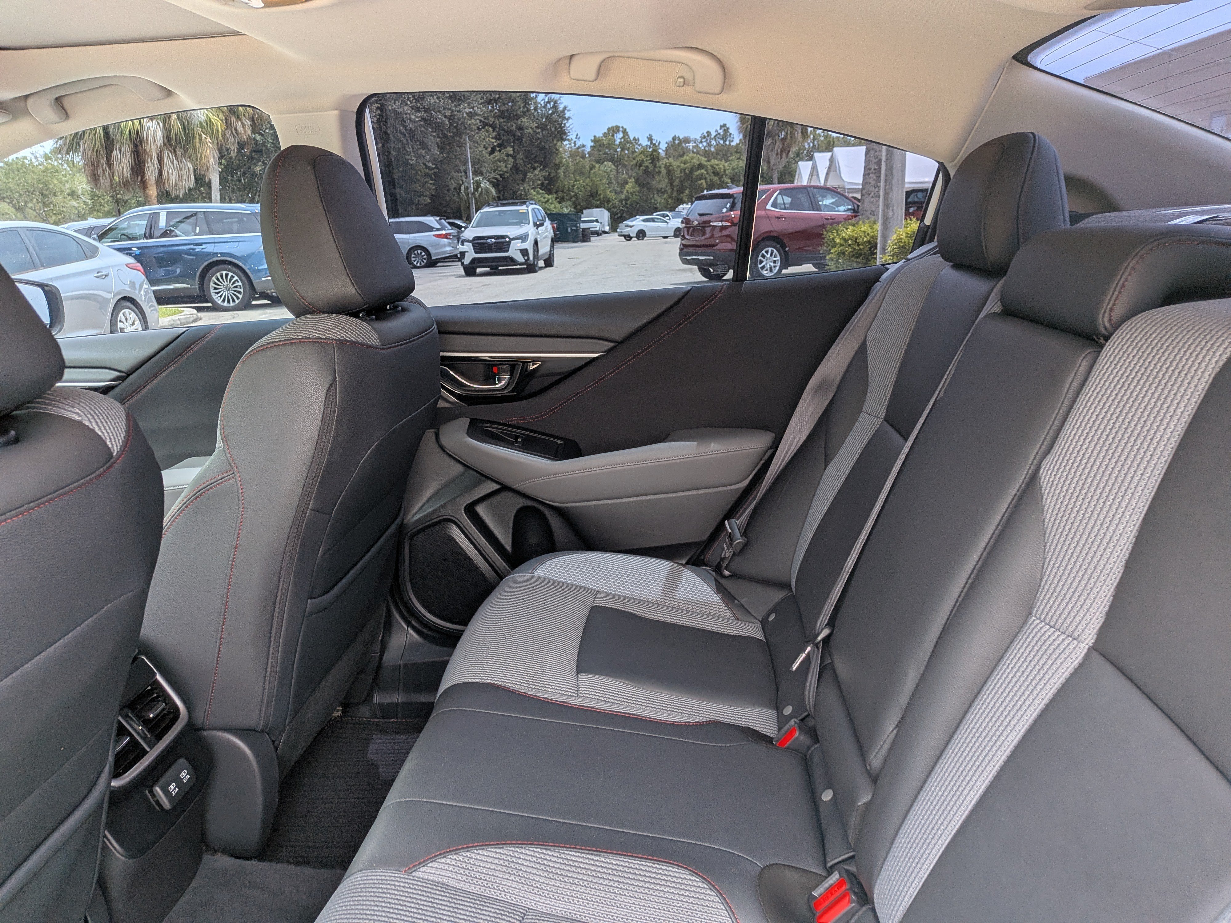 Used 2022 Subaru Legacy Limited AWD/4WD image 13