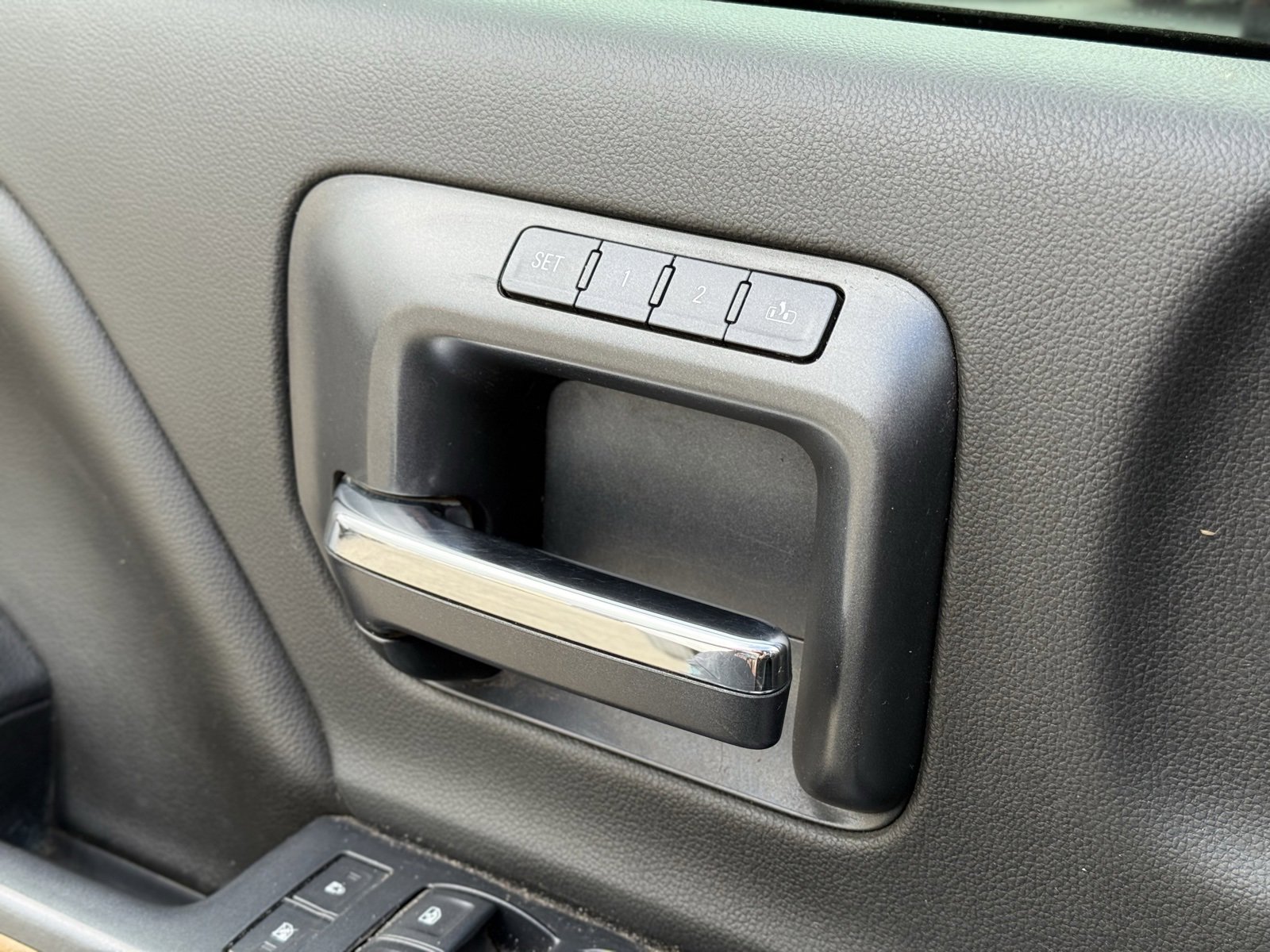 Used 2015 Chevrolet Silverado 3500 LTZ w/ Duramax Plus Package image 14