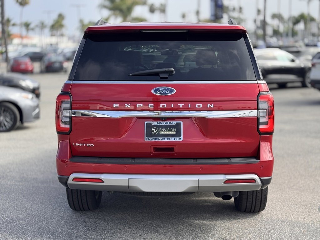 Used 2022 Ford Expedition Limited image 11
