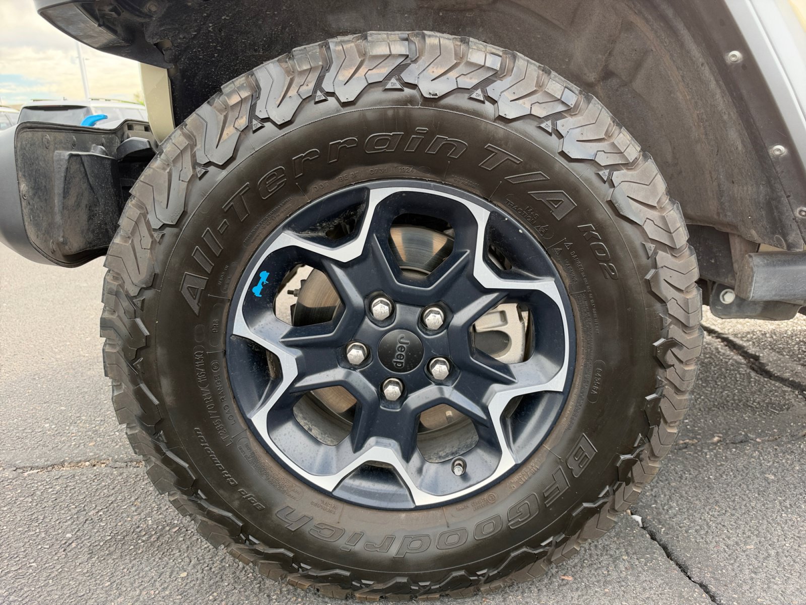 Used 2022 Jeep Wrangler Unlimited Rubicon 4xe w/ Cold Weather Group AWD/4WD image 26