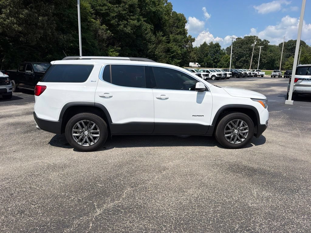 Used 2019 GMC Acadia SLT FWD image 2
